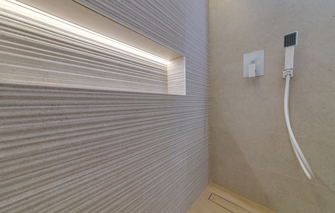 2 Zimmer Apartment zu verkaufen in El Raso mit Pool - 285.000 € (Ref: 8056605)