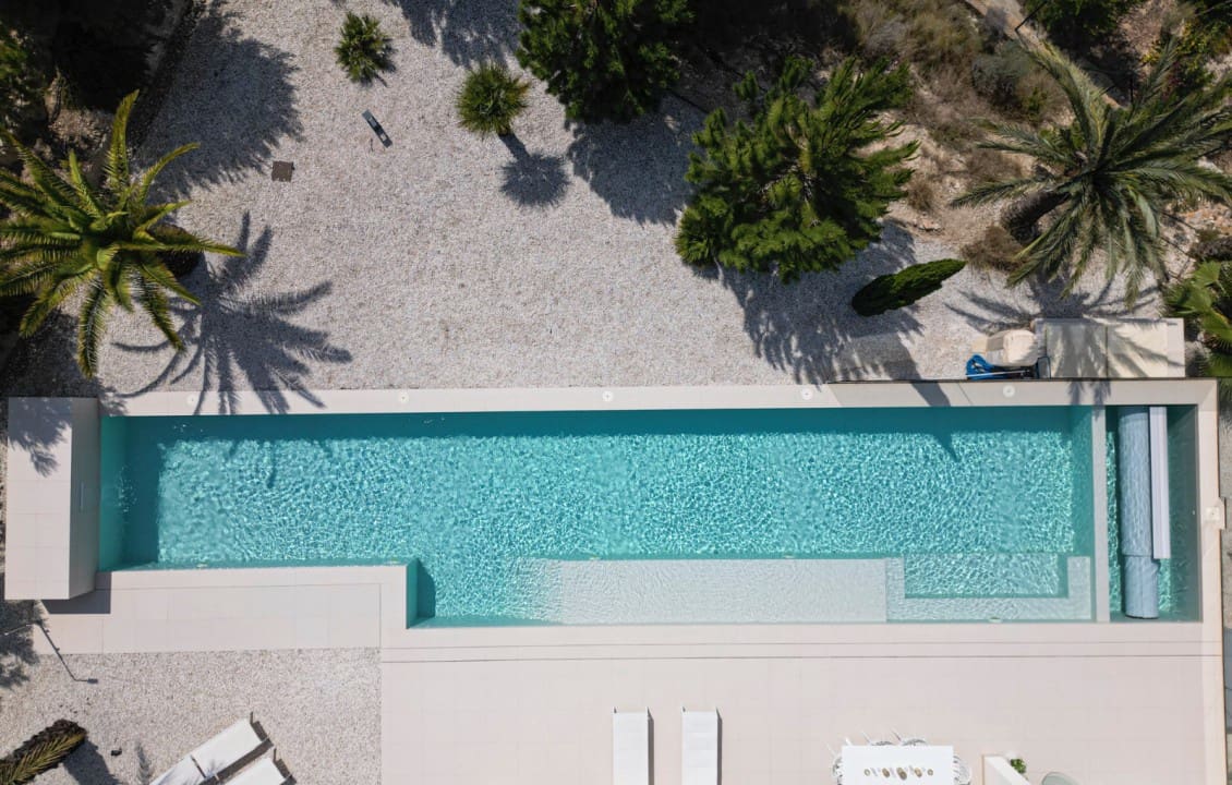 3 quarto Moradia para venda em Las Colinas Golf com piscina - 1 100 000 € (Ref: 8097694)