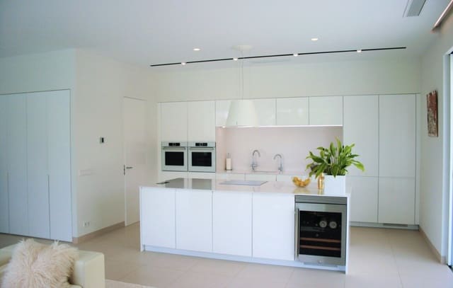 3 quarto Moradia para venda em Las Colinas Golf, Orihuela com piscina - 1 100 000 € (Ref: 8097694)