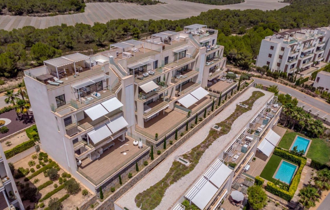 3 bedroom Apartment for sale in Las Colinas Golf with pool - € 519,000 (Ref: 8097695)