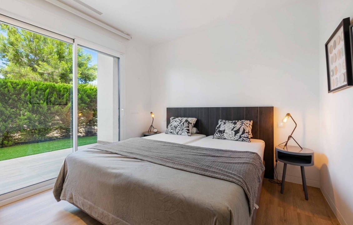 3 bedroom Apartment for sale in Las Colinas Golf with pool - € 519,000 (Ref: 8097695)