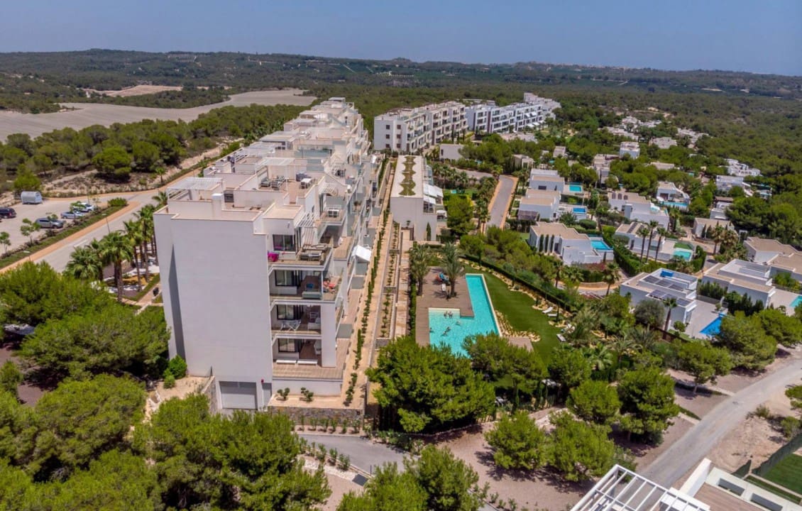 3 bedroom Apartment for sale in Las Colinas Golf with pool - € 519,000 (Ref: 8097695)