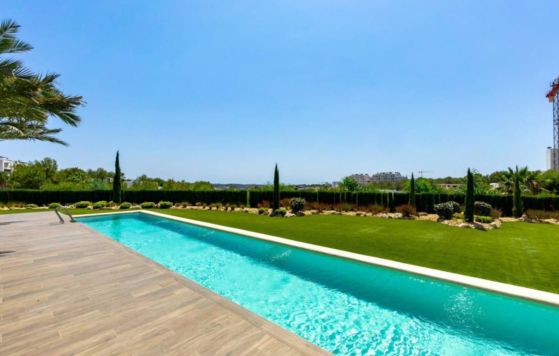 3 bedroom Apartment for sale in Las Colinas Golf with pool - € 519,000 (Ref: 8097695)