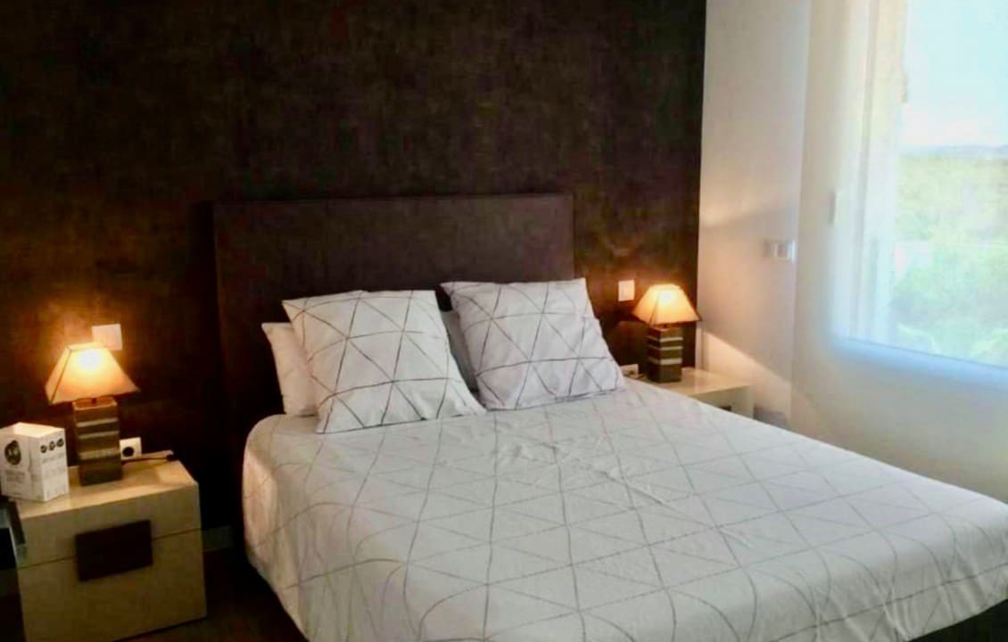 3 makuuhuone Huoneisto myytävänä paikassa Las Colinas Golf mukana uima-altaan - 465 000 € (Ref: 8097696)