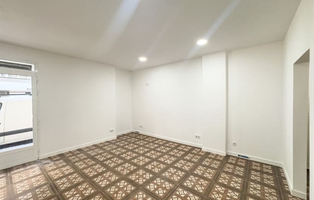 Negocio de 2 habitaciones en Centro, Elche / Elx en alquiler - 500 € (Ref: 8149751)