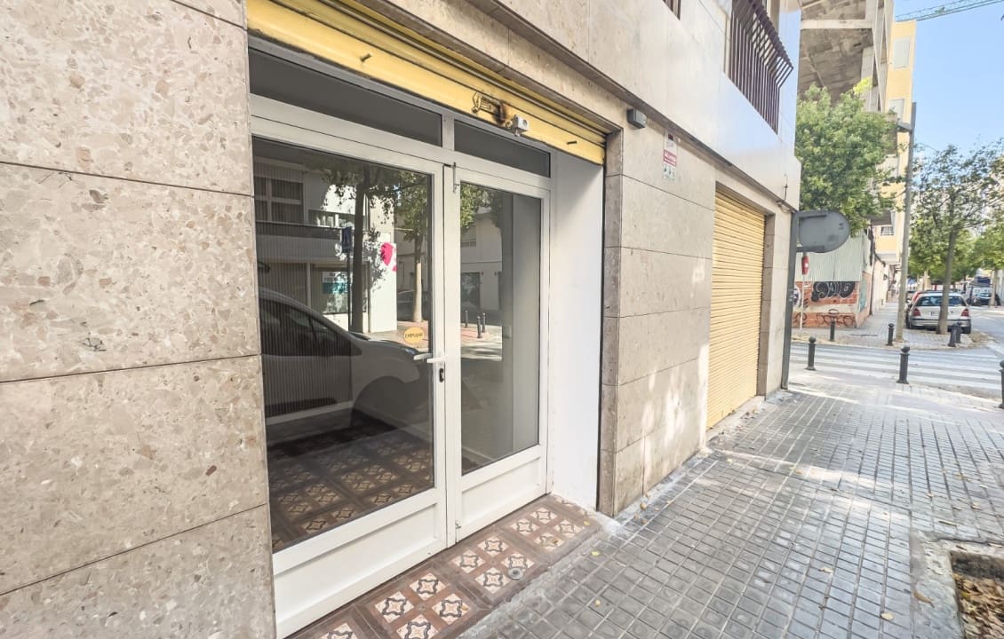 Entreprise de 2 chambres à louer à Elche / Elx - 500 € (Ref: 8149751)
