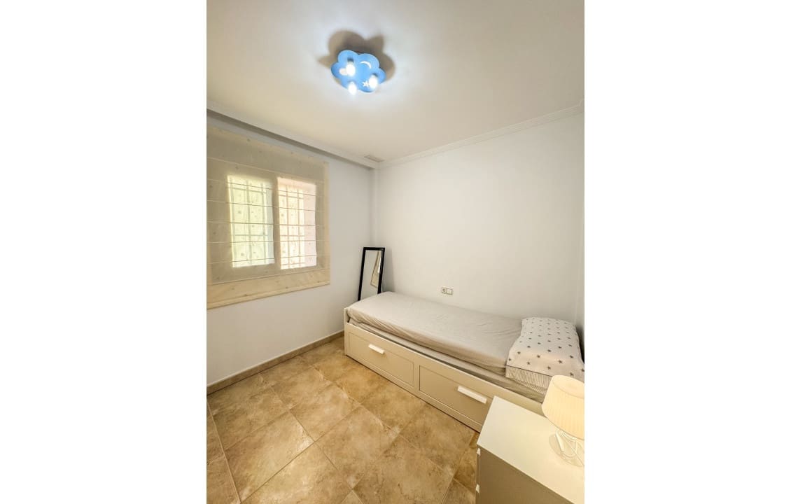 2 camera da letto Appartamento da affitare come casa vacanza in Arenales del Sol con piscina - 750 € (Rif: 8461272)