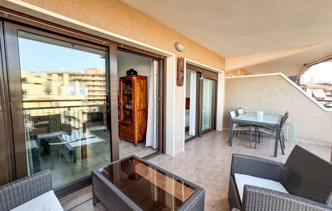 2 camera da letto Appartamento da affitare come casa vacanza in Arenales del Sol con piscina - 750 € (Rif: 8461272)