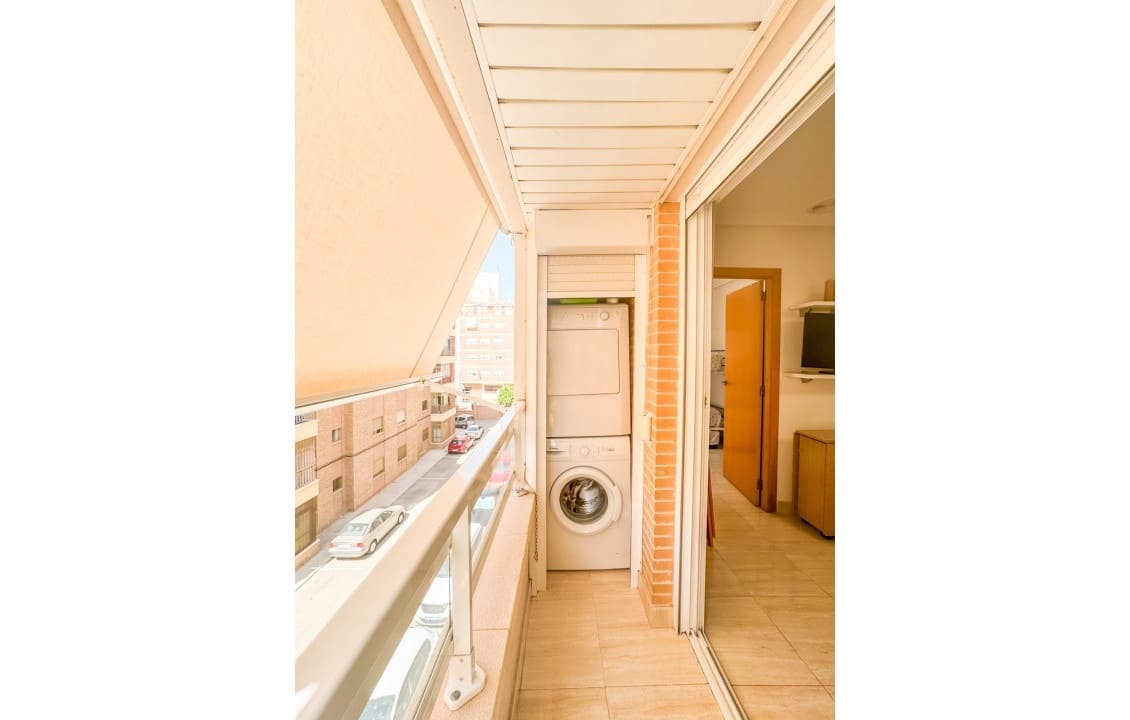 Appartement de 2 chambres de location de vacances à Santa Pola - 550 € (Ref: 8476930)