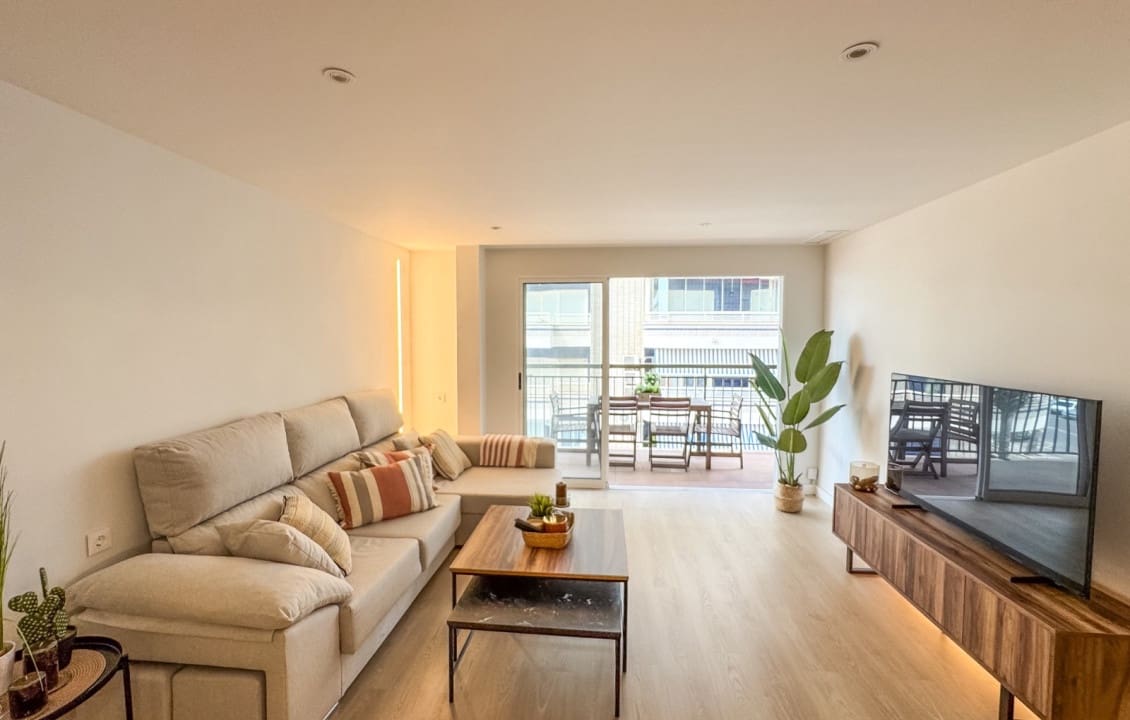 3 bedroom Apartment for holiday rental in Santa Pola - € 1,000 (Ref: 8557568)