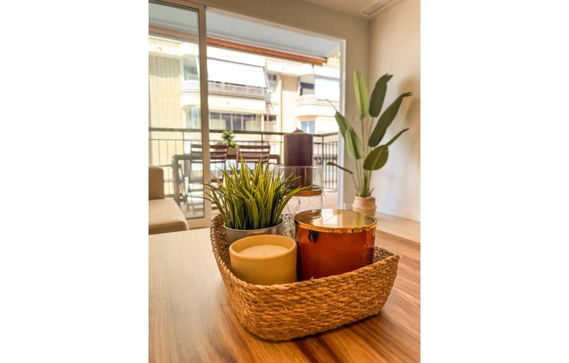 3 bedroom Apartment for holiday rental in Santa Pola - € 1,000 (Ref: 8557568)
