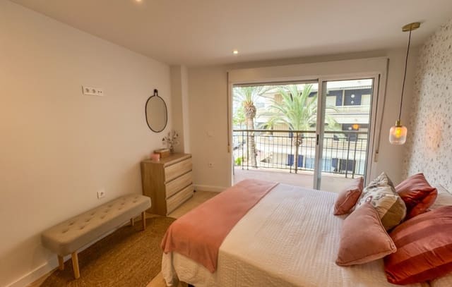3 bedroom Apartment for holiday rental in Centro, Santa Pola - € 1,000 (Ref: 8557568)