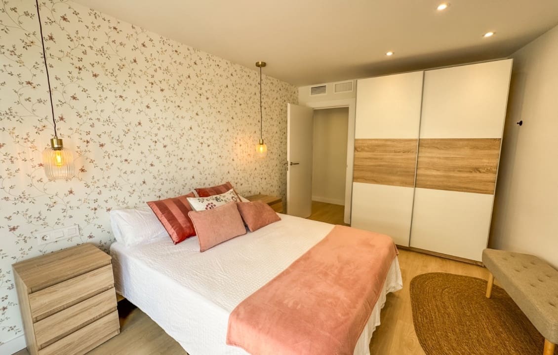3 bedroom Apartment for holiday rental in Santa Pola - € 1,000 (Ref: 8557568)