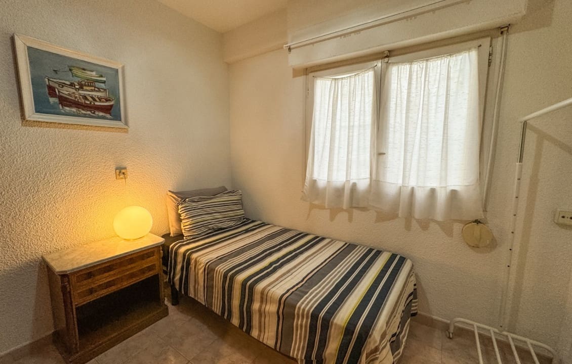 3 slaapkamer Appartement voor vakantieverhuur in Santa Pola - € 700 (Ref: 8566123)