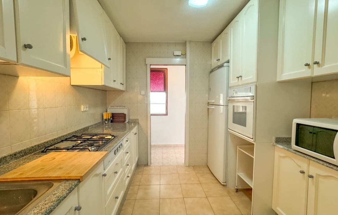 3 slaapkamer Appartement voor vakantieverhuur in Santa Pola - € 700 (Ref: 8566123)