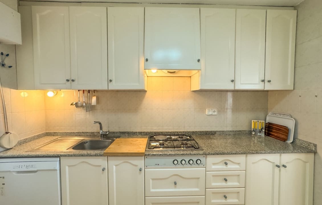 3 slaapkamer Appartement voor vakantieverhuur in Santa Pola - € 700 (Ref: 8566123)