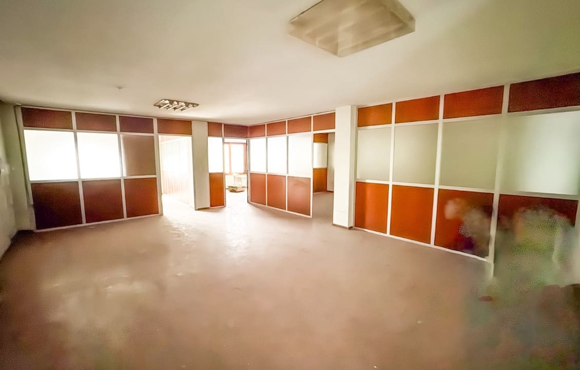 4 soverom Kontor til salgs i Elche / Elx - € 120 000 (Ref: 8708272)