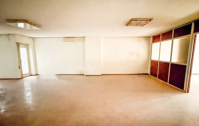 4 camera da letto Ufficio in vendita in Centro, Elche / Elx - 120.000 € (Rif: 8708272)