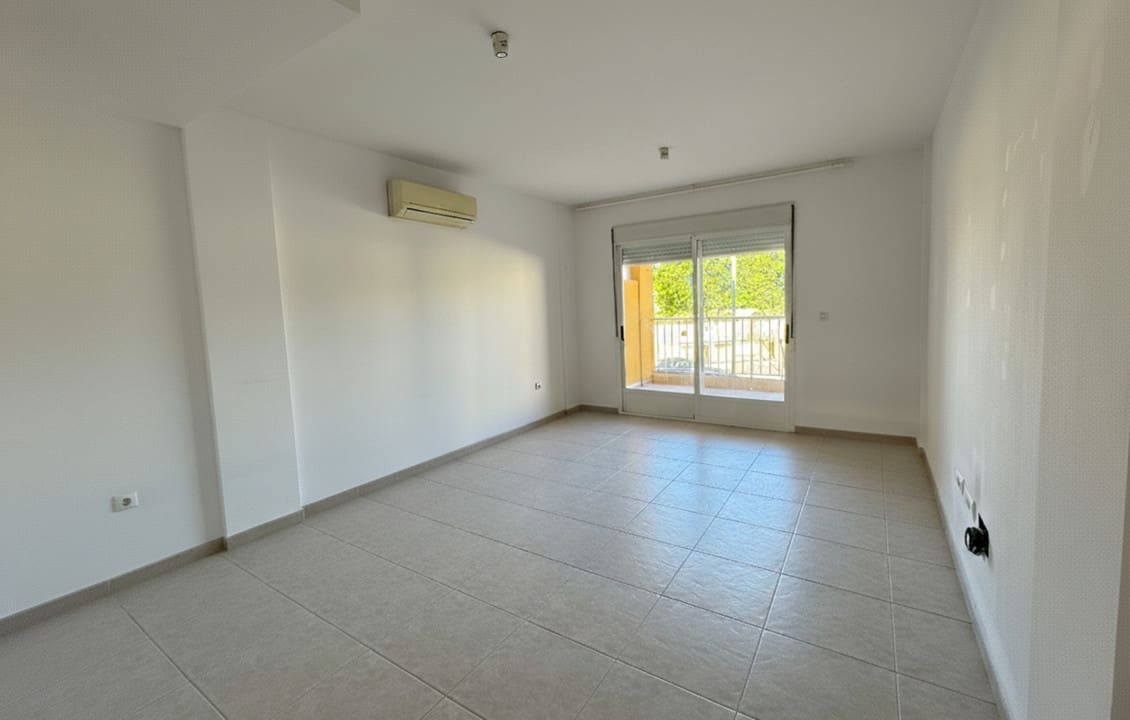 2 bedroom Townhouse for sale in Rojales with pool - € 160,000 (Ref: 8758606)