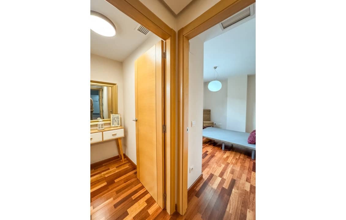 2 soveværelse Lejlighed til leje i Elche / Elx - € 775 (Ref: 8796111)