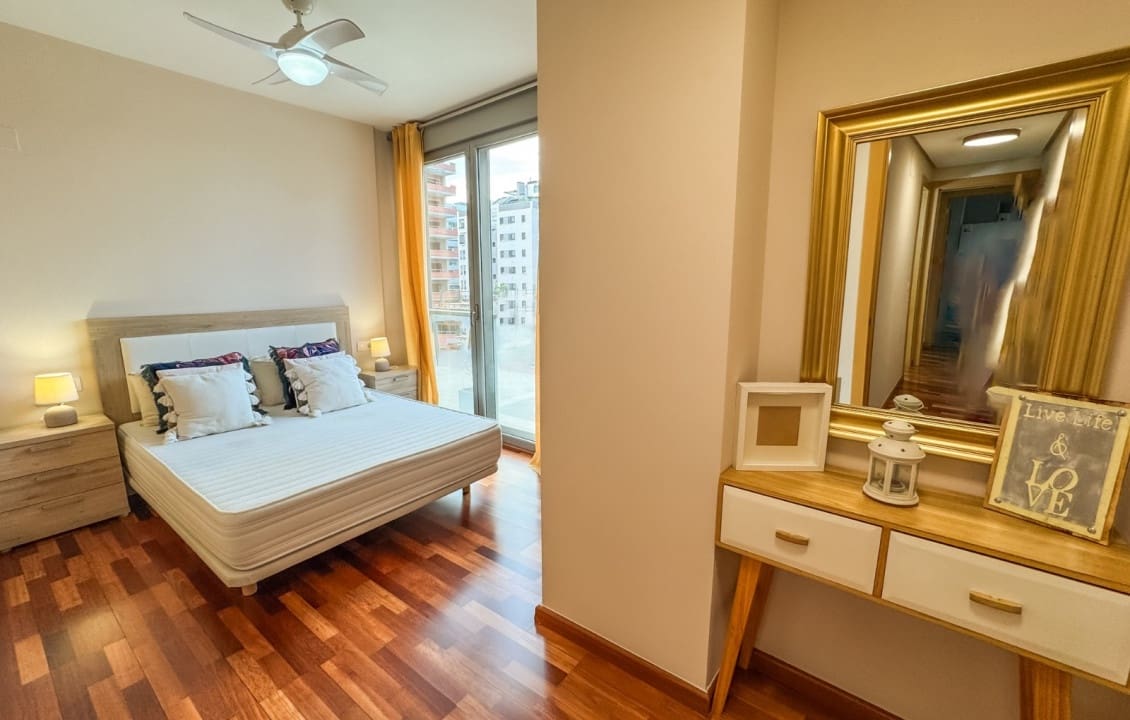 2 soveværelse Lejlighed til leje i Elche / Elx - € 775 (Ref: 8796111)