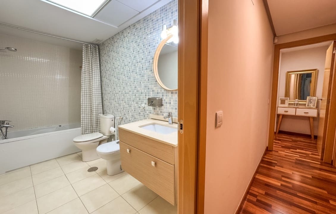 2 soveværelse Lejlighed til leje i Elche / Elx - € 775 (Ref: 8796111)