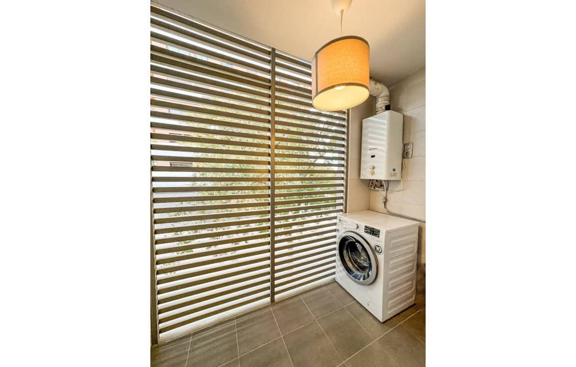 2 soveværelse Lejlighed til leje i Elche / Elx - € 775 (Ref: 8796111)