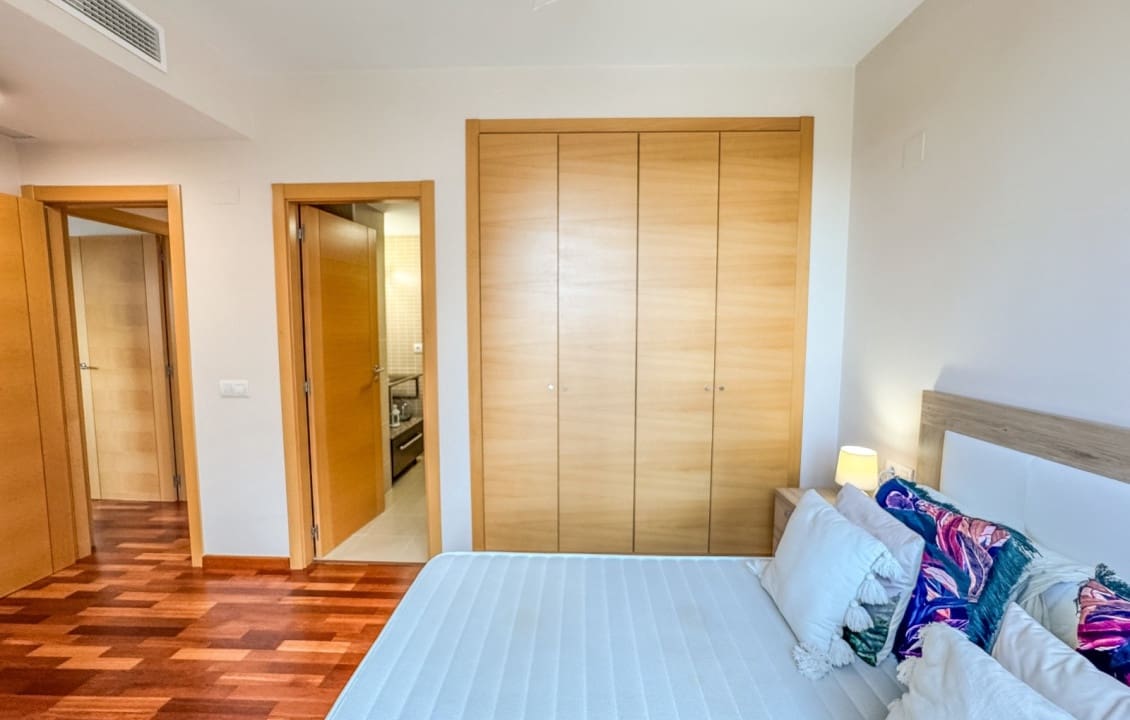 2 soveværelse Lejlighed til leje i Elche / Elx - € 775 (Ref: 8796111)