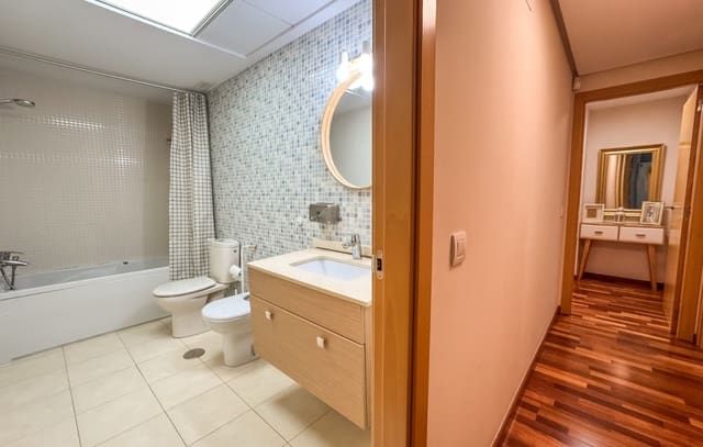 2 soveværelse Lejlighed til leje i Sector V, Elche / Elx - € 775 (Ref: 8796111)