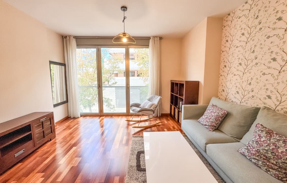 2 soveværelse Lejlighed til leje i Elche / Elx - € 775 (Ref: 8796111)