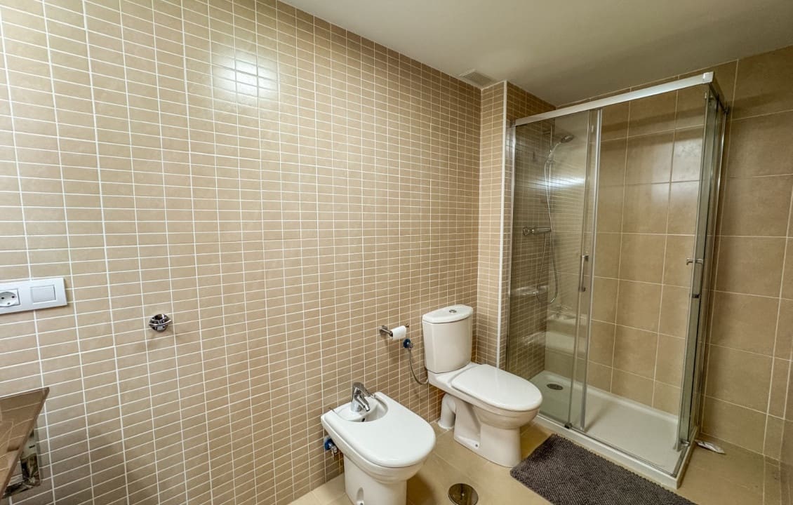 2 soveværelse Lejlighed til leje i Elche / Elx - € 775 (Ref: 8796111)