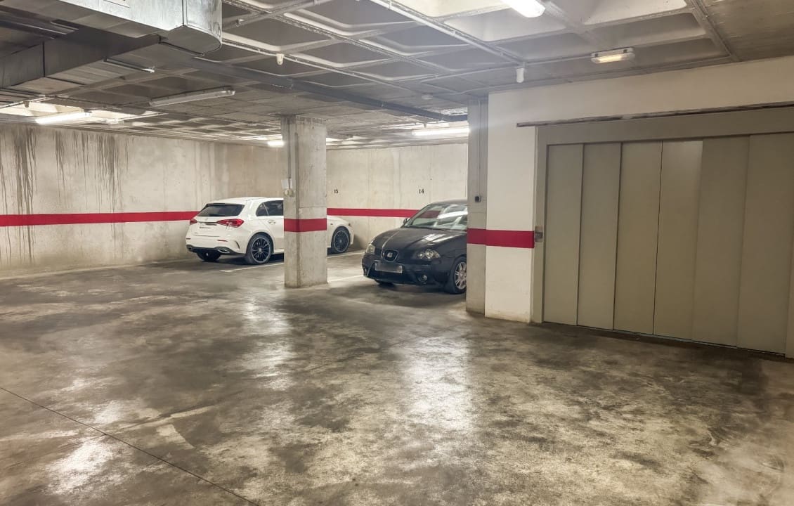 Garage til salg i Elche / Elx - € 10.000 (Ref: 8828899)