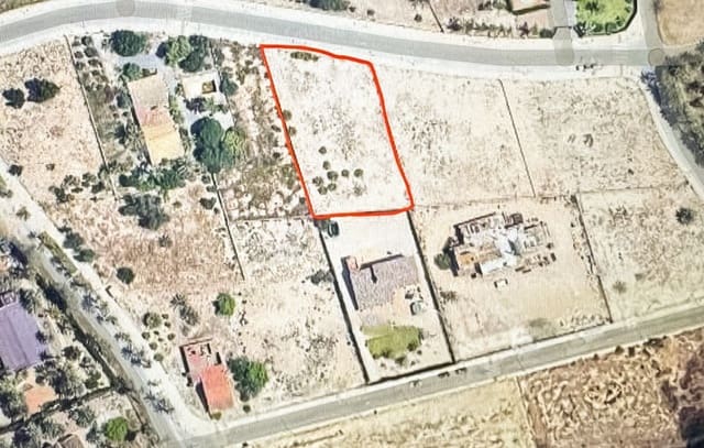 Tontti myytävänä paikassa Alzabares, Elche / Elx - 385 000 € (Ref: 9008860)
