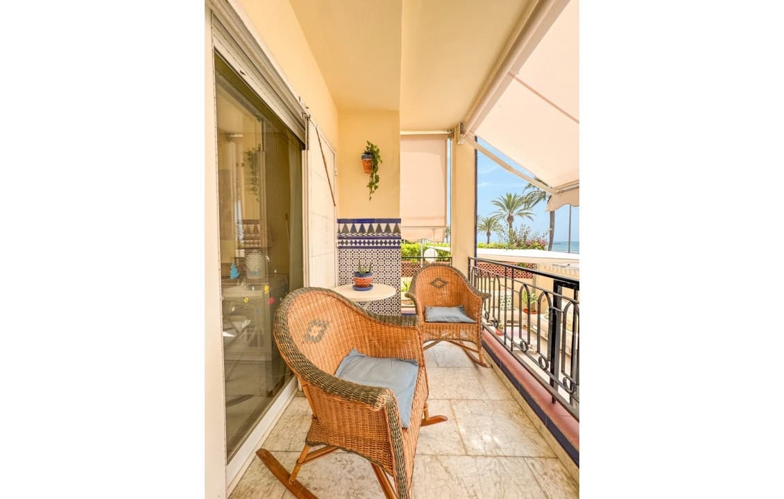 4 slaapkamer Appartement voor vakantieverhuur in Santa Pola met zwembad - € 2.000 (Ref: 9060164)