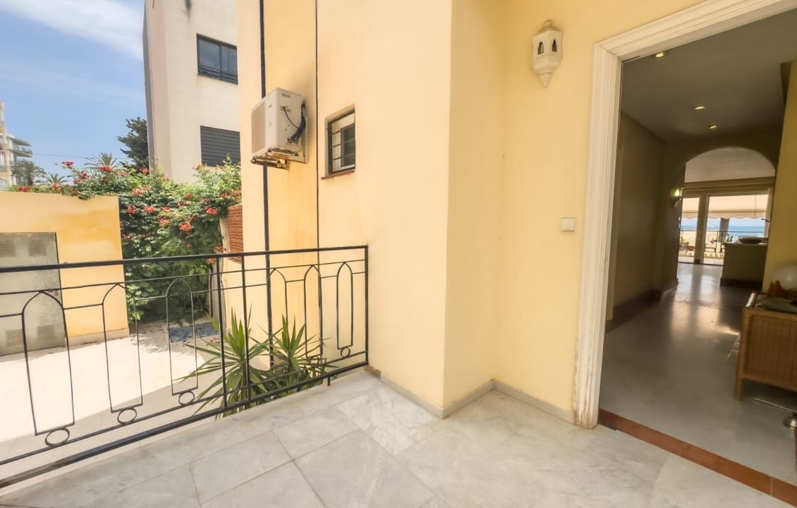 4 slaapkamer Appartement voor vakantieverhuur in Santa Pola met zwembad - € 2.000 (Ref: 9060164)