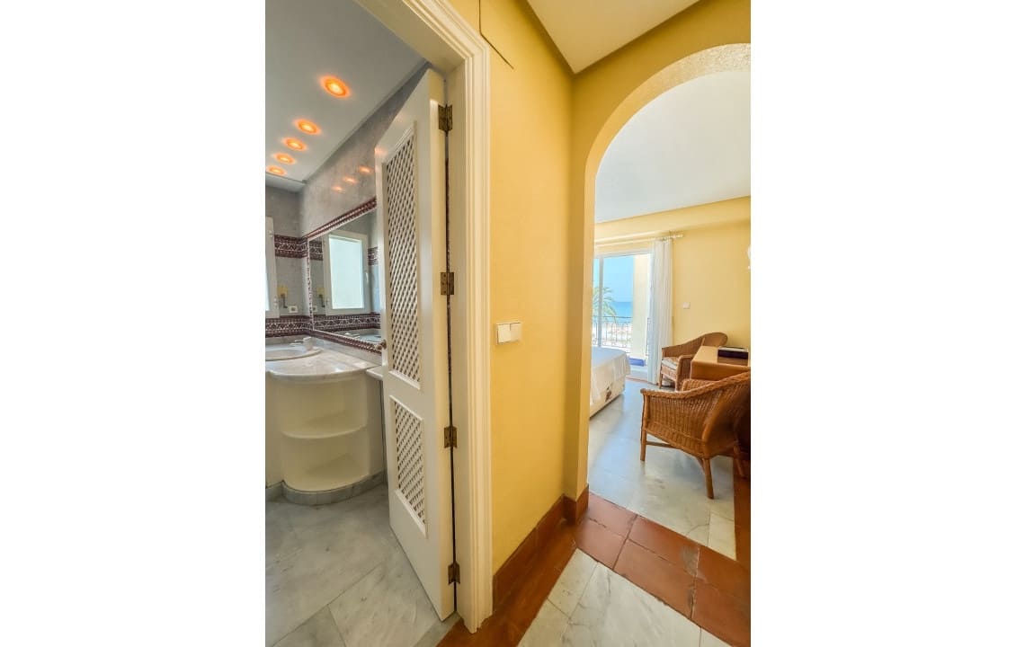 4 slaapkamer Appartement voor vakantieverhuur in Santa Pola met zwembad - € 2.000 (Ref: 9060164)