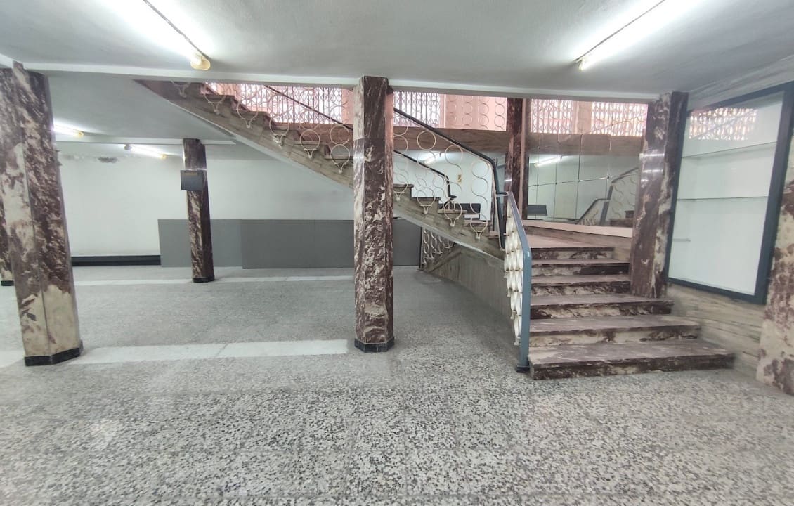 5 bedroom Commercial for rent in Elche / Elx - € 6,000 (Ref: 9088237)