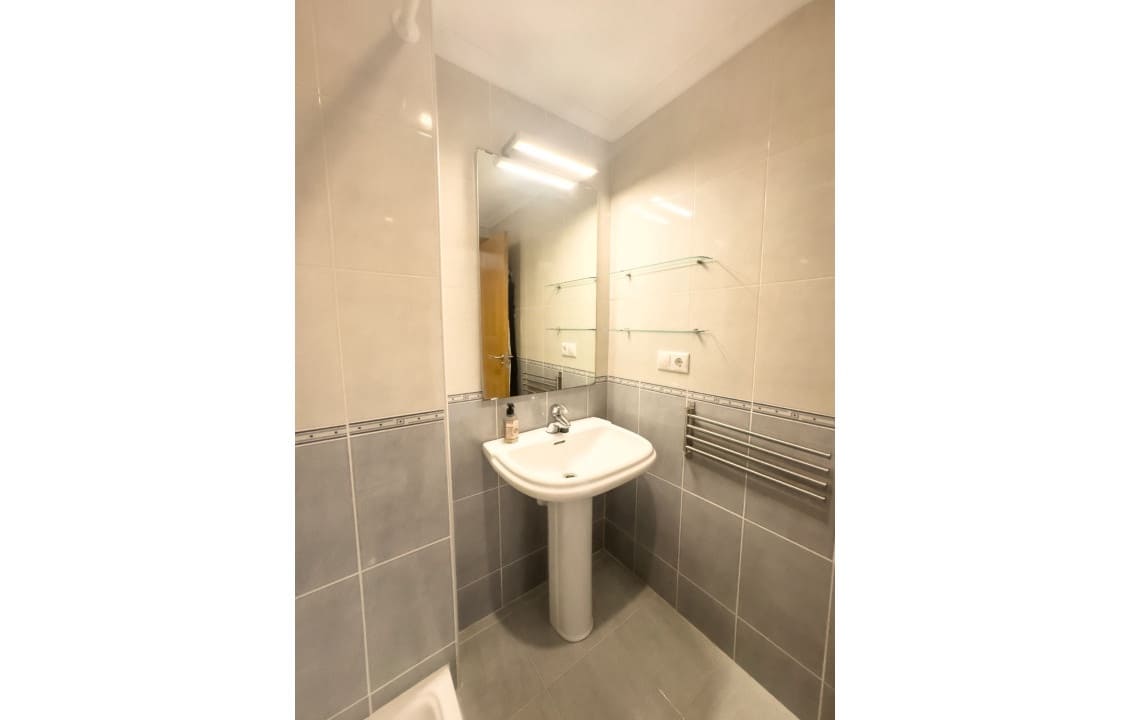   3 soveværelse   ferieLejlighed i Santa Pola   med   swimmingpool   - € 700 (Ref: 9170830)