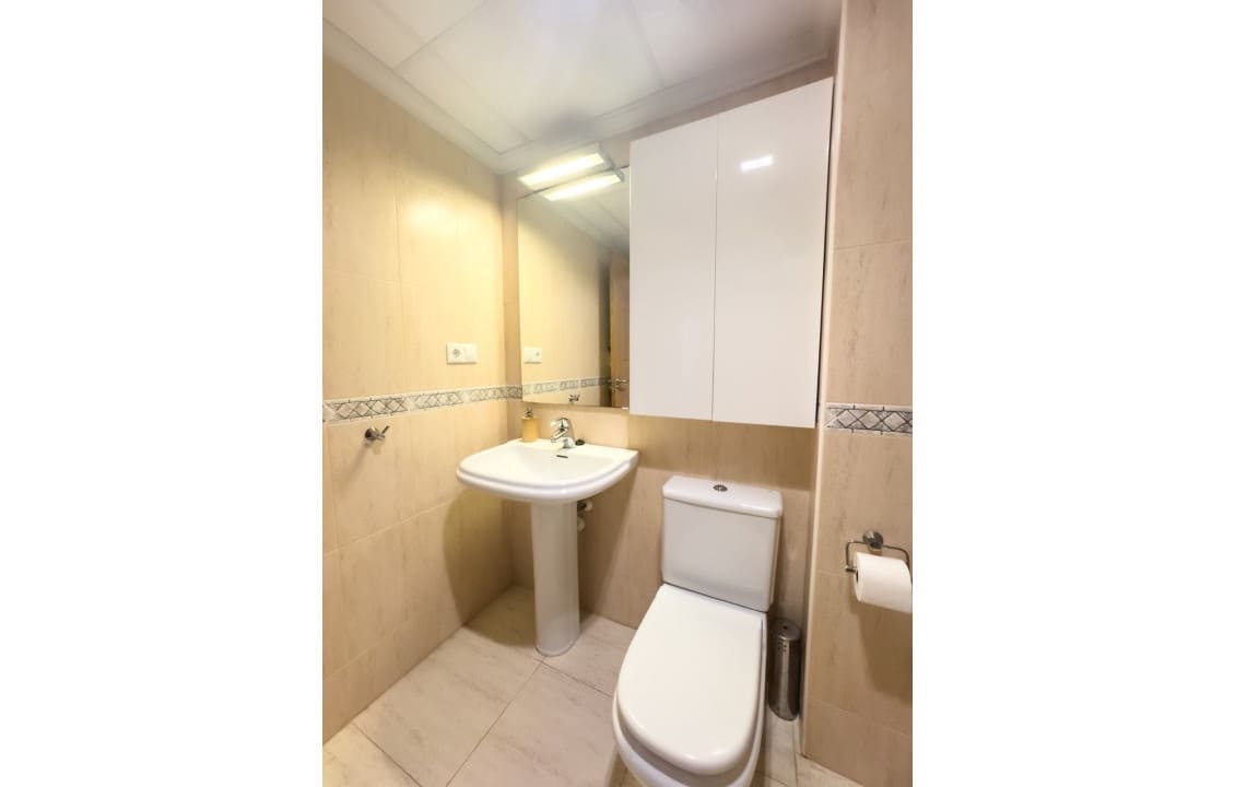   3 soveværelse   ferieLejlighed i Santa Pola   med   swimmingpool   - € 700 (Ref: 9170830)