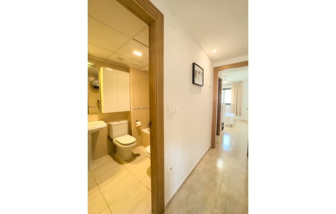   3 soveværelse   ferieLejlighed i Santa Pola   med   swimmingpool   - € 700 (Ref: 9170830)