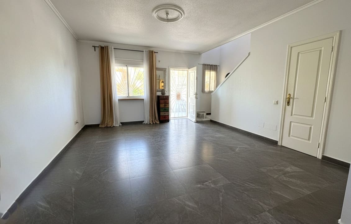 2 sovrum Semi-fristående Villa till salu i Ciudad Quesada med pool - 250 000 € (Ref: 9187265)