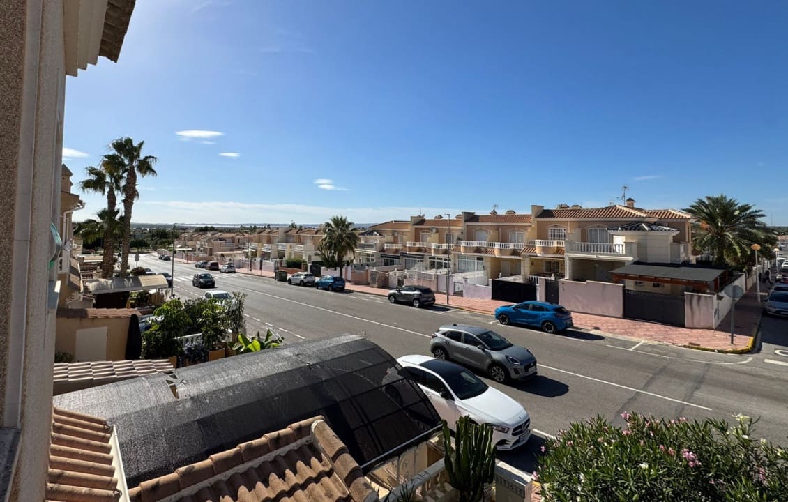 2 sovrum Semi-fristående Villa till salu i Ciudad Quesada med pool - 250 000 € (Ref: 9187265)