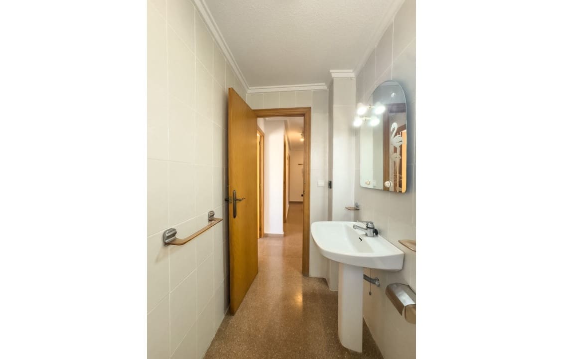 3 makuuhuone Huoneisto lomavuokrausta paikassa Santa Pola mukana uima-altaan - 750 € (Ref: 9289351)