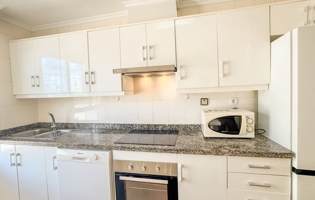 3 slaapkamer Appartement voor vakantieverhuur in Playa Levante, Santa Pola met zwembad - € 750 (Ref: 9289351)