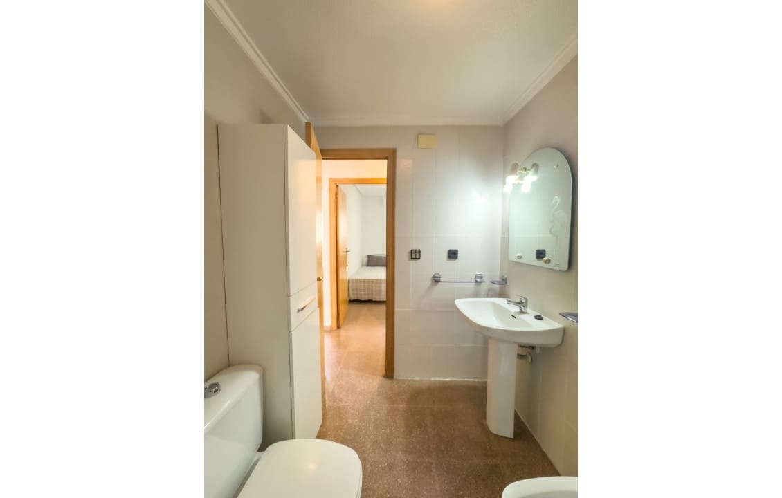 3 makuuhuone Huoneisto lomavuokrausta paikassa Santa Pola mukana uima-altaan - 750 € (Ref: 9289351)