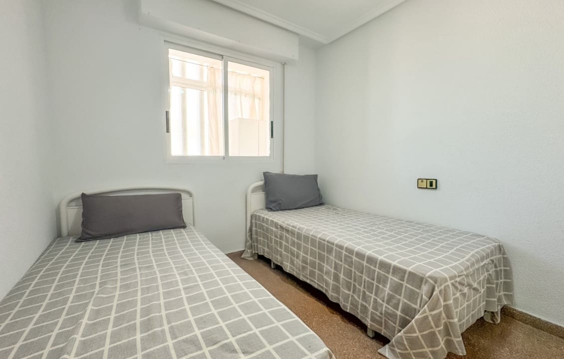 3 makuuhuone Huoneisto lomavuokrausta paikassa Santa Pola mukana uima-altaan - 750 € (Ref: 9289351)