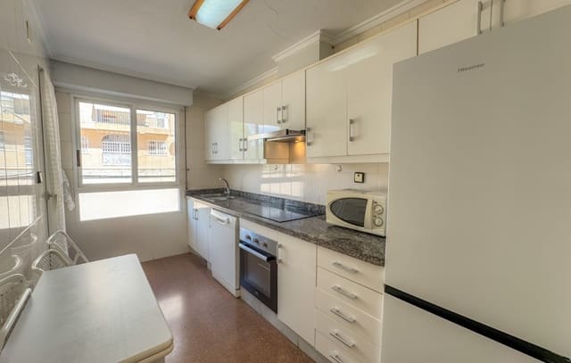 3 slaapkamer Appartement voor vakantieverhuur in Playa Levante, Santa Pola met zwembad - € 750 (Ref: 9289351)