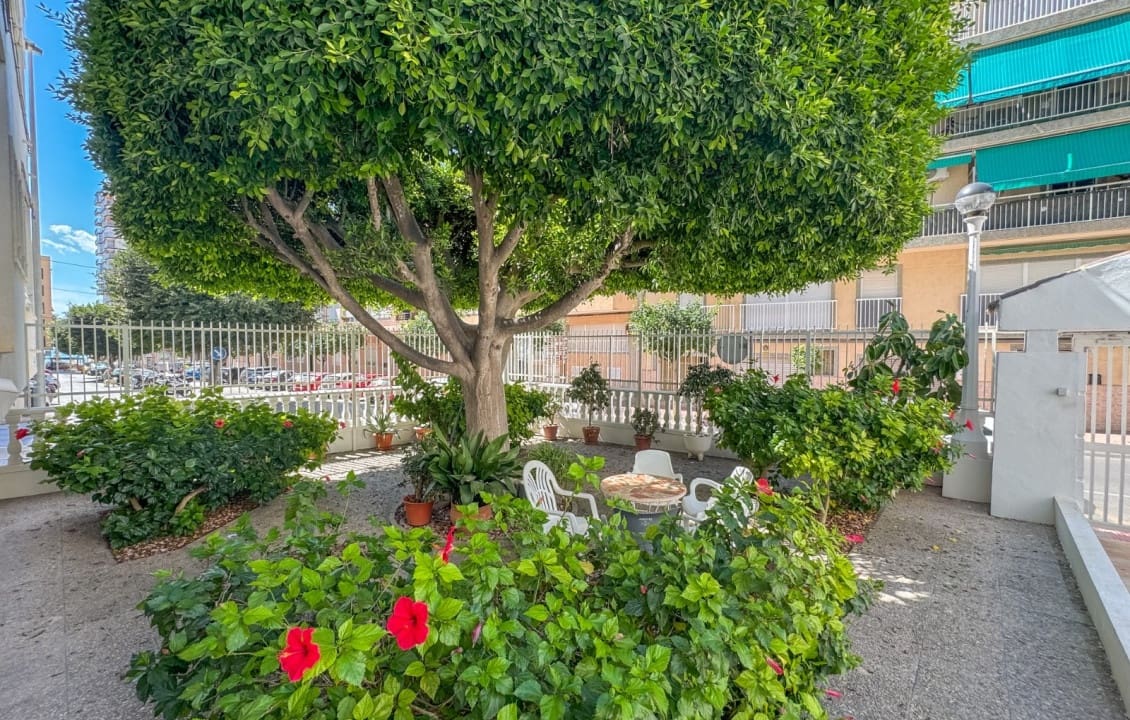 3 makuuhuone Huoneisto lomavuokrausta paikassa Santa Pola mukana uima-altaan - 750 € (Ref: 9289351)