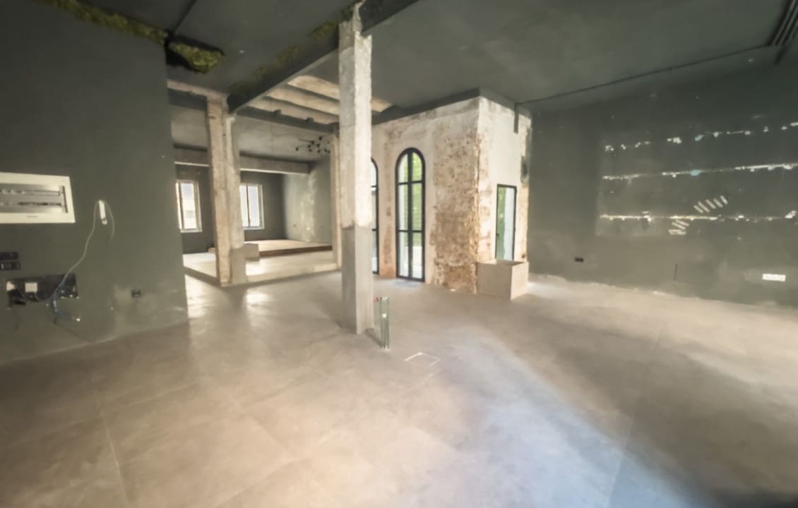 2 bedroom Commercial for rent in Elche / Elx - € 2,000 (Ref: 9301548)