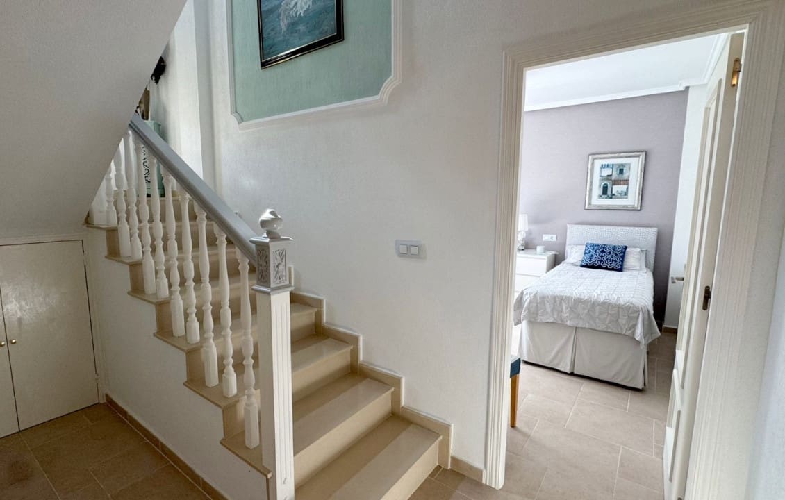 Chalet de 3 habitaciones en Ciudad Quesada en venta con piscina garaje - 599.000 € (Ref: 9319552)